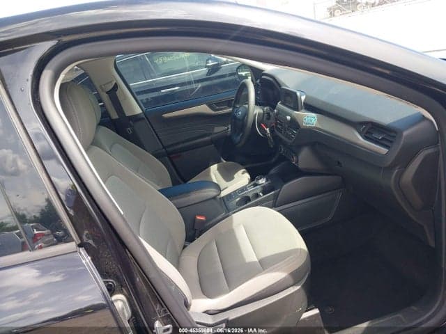 2021 FORD ESCAPE S 5