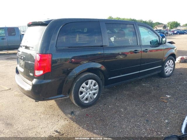 2017 DODGE GRAND CARAVAN SE 4