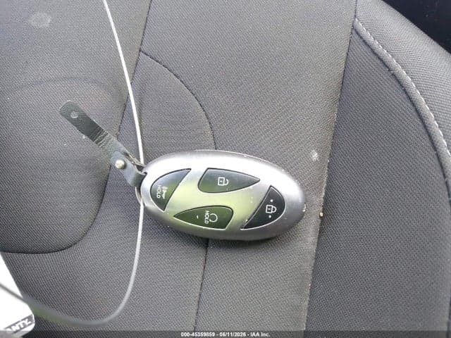 2025 HYUNDAI ELANTRA SEL SPORT 11