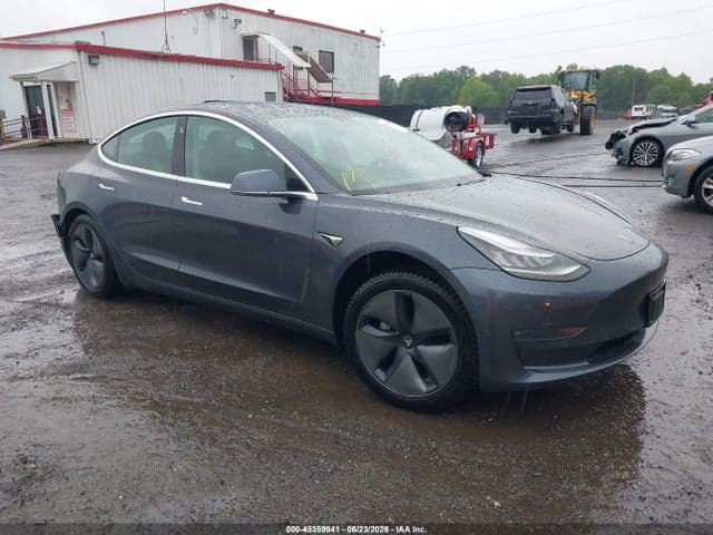 2019 TESLA MODEL 3 LONG RANGE/PERFORMANCE 1