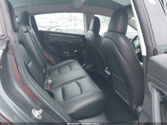 2019 TESLA MODEL 3 LONG RANGE/PERFORMANCE 8