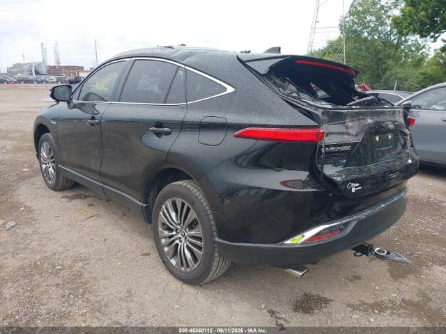 2021 TOYOTA VENZA XLE 3