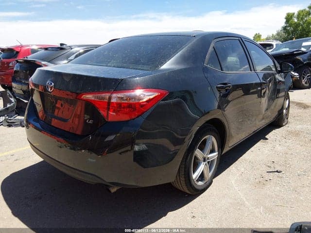 2017 TOYOTA COROLLA LE 4
