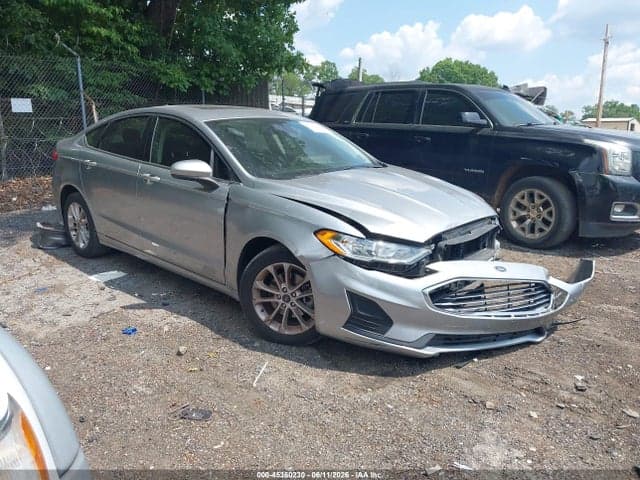 2020 FORD FUSION SE 1