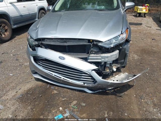 2020 FORD FUSION SE 6
