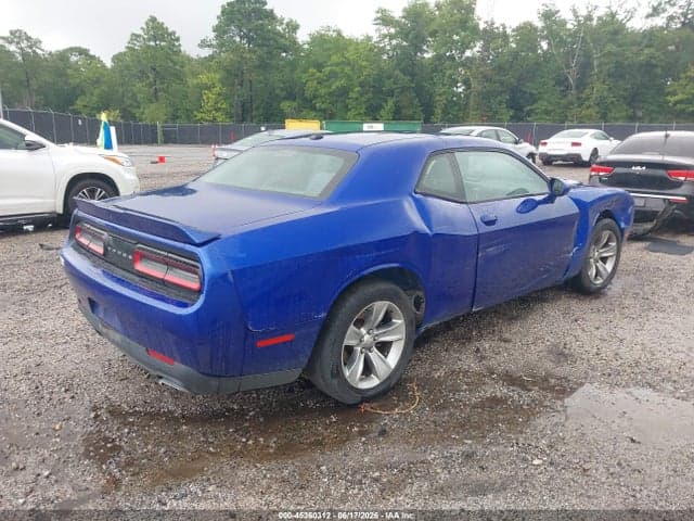 2018 DODGE CHALLENGER SXT 4