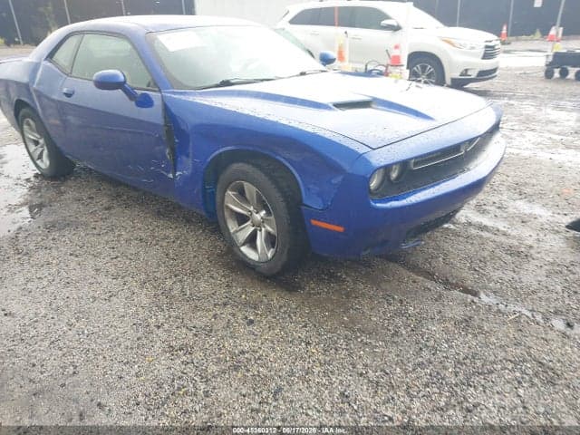 2018 DODGE CHALLENGER SXT 6