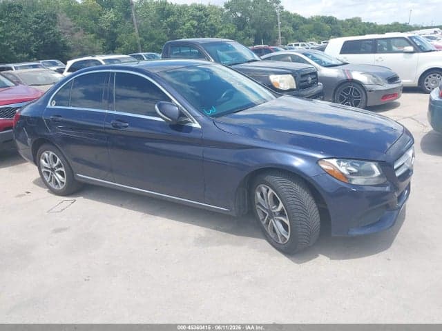 2015 MERCEDES-BENZ C 300