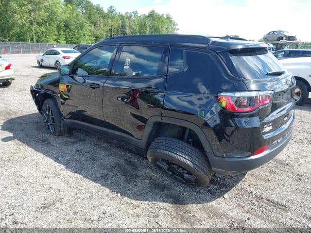 2026 JEEP COMPASS LATITUDE 3