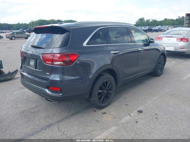 2019 KIA SORENTO 2.4L LX 4