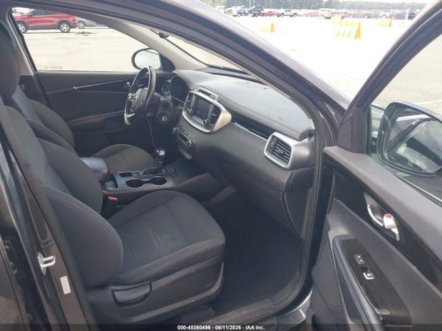 2019 KIA SORENTO 2.4L LX 5