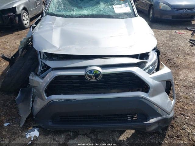 2021 TOYOTA RAV4 LE 6