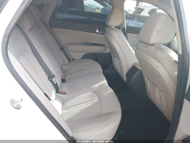 2018 KIA OPTIMA LX 8