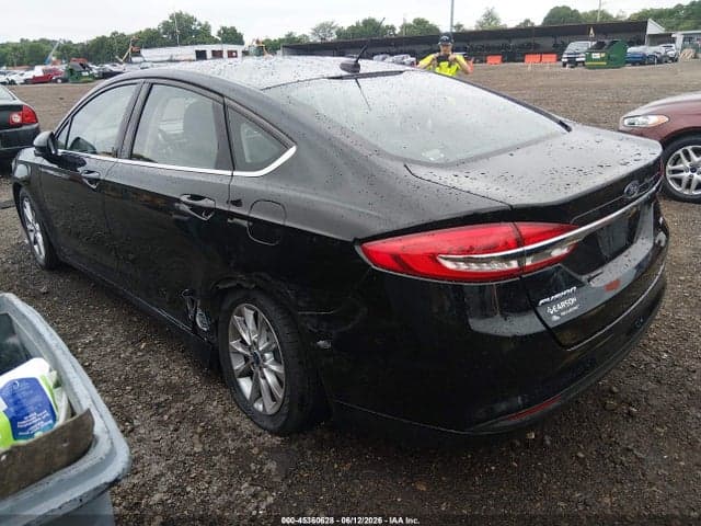 2017 FORD FUSION SE 3