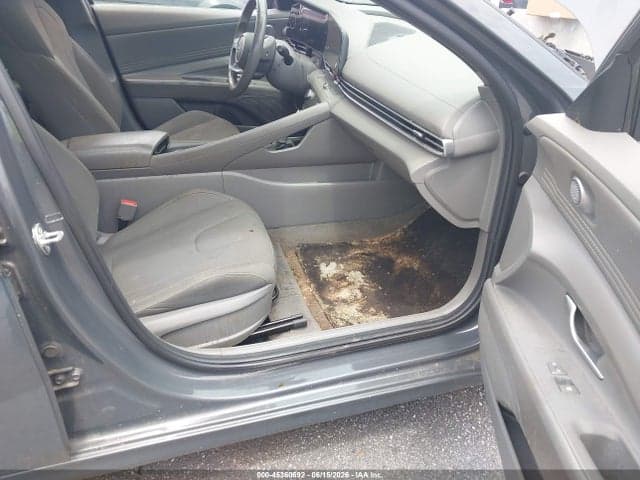 2024 HYUNDAI ELANTRA SEL 5