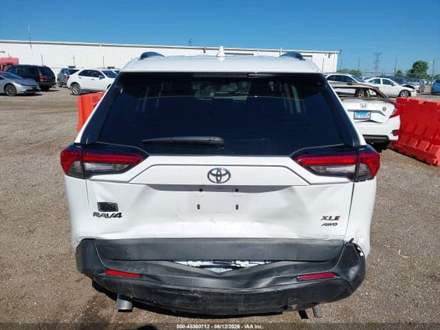 2024 TOYOTA RAV4 XLE 16