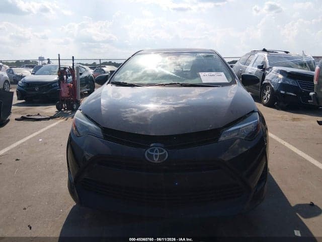 2018 TOYOTA COROLLA LE 13
