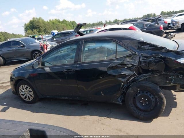 2018 TOYOTA COROLLA LE 15