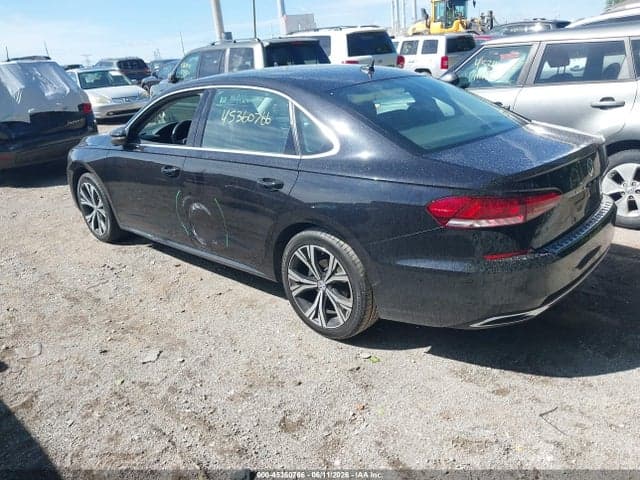 2021 VOLKSWAGEN PASSAT 2.0T SE 3
