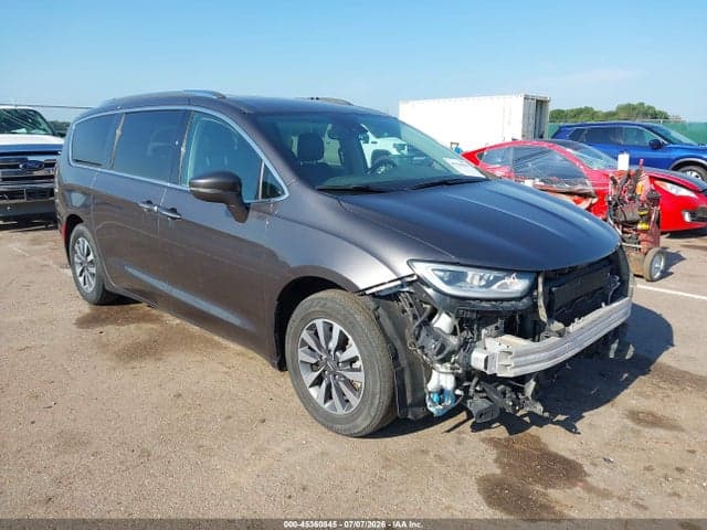 2021 CHRYSLER PACIFICA TOURING L 1