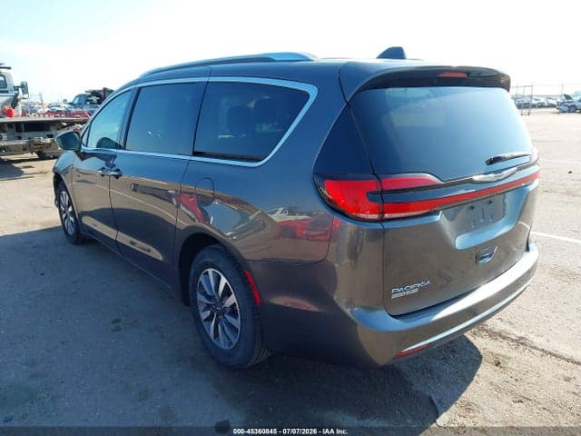 2021 CHRYSLER PACIFICA TOURING L 3