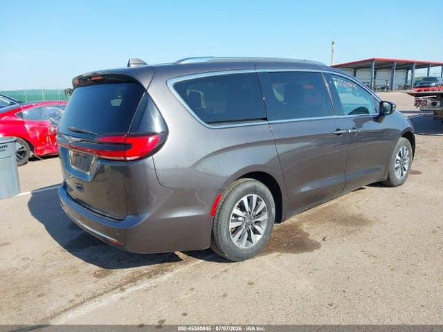 2021 CHRYSLER PACIFICA TOURING L 4