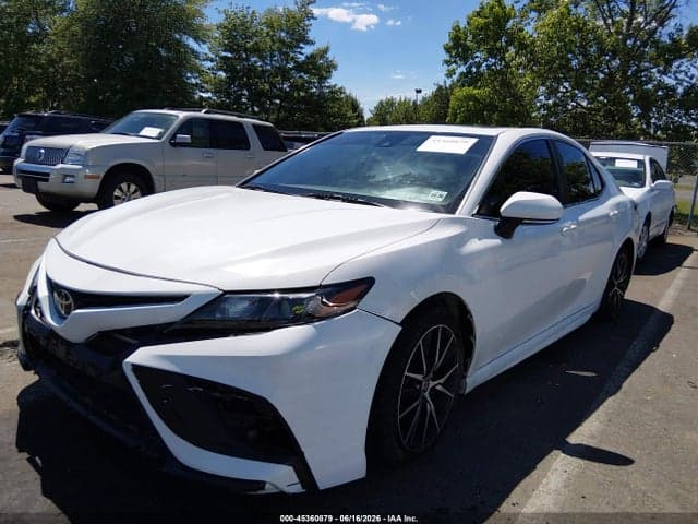 2021 TOYOTA CAMRY SE 2