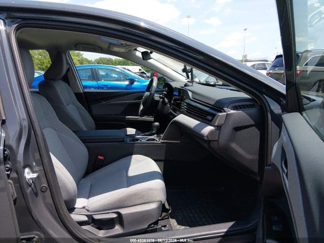 2025 TOYOTA CAMRY LE 5