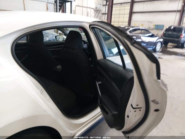 2021 MAZDA MAZDA3 2.5 S 8