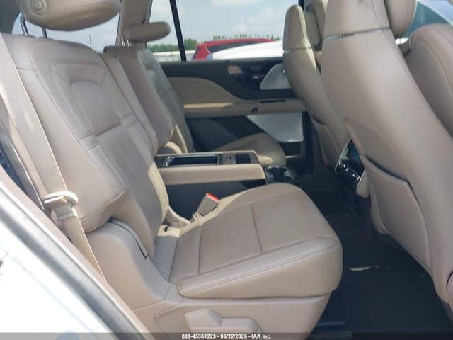 2020 LINCOLN AVIATOR RESERVE 8