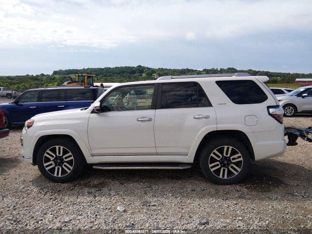 2018 TOYOTA 4RUNNER LIMITED 14