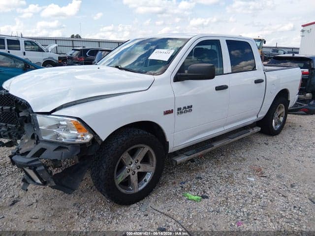 2017 RAM 1500 EXPRESS 4X4 5'7 BOX 2