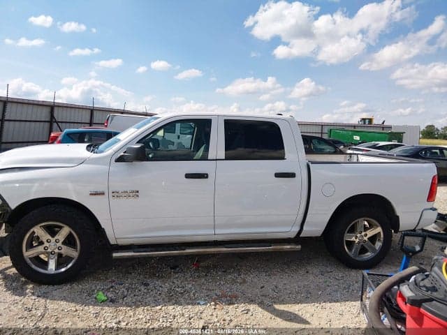 2017 RAM 1500 EXPRESS 4X4 5'7 BOX 15