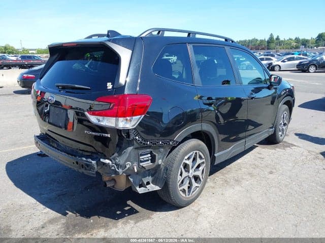 2023 SUBARU FORESTER PREMIUM 4