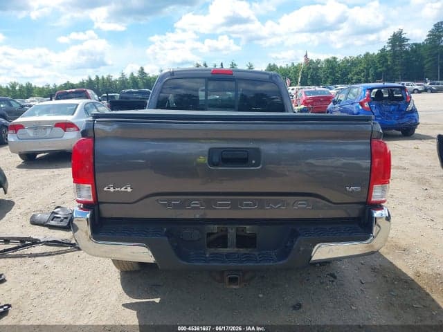2017 TOYOTA TACOMA SR5 V6 17