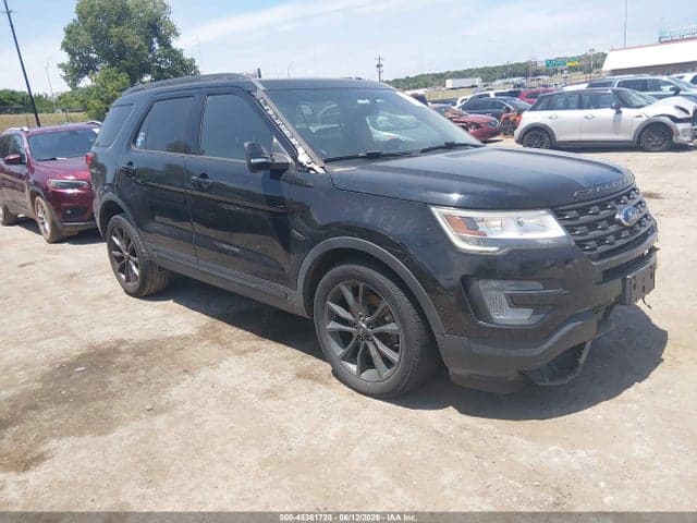2017 FORD EXPLORER XLT 1