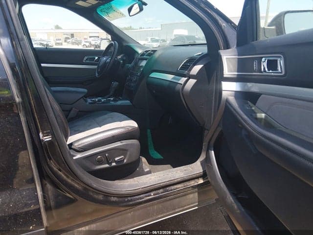 2017 FORD EXPLORER XLT 5