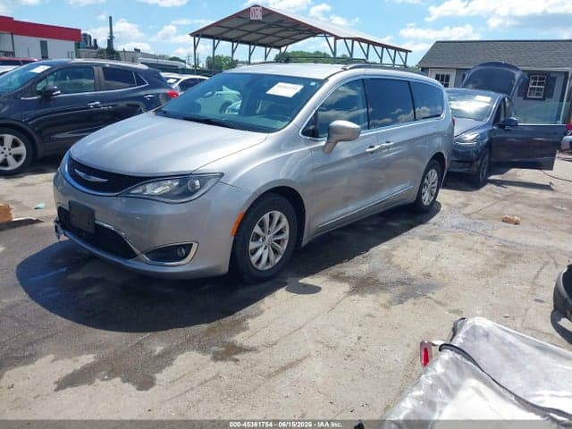 2017 CHRYSLER PACIFICA TOURING-L 2