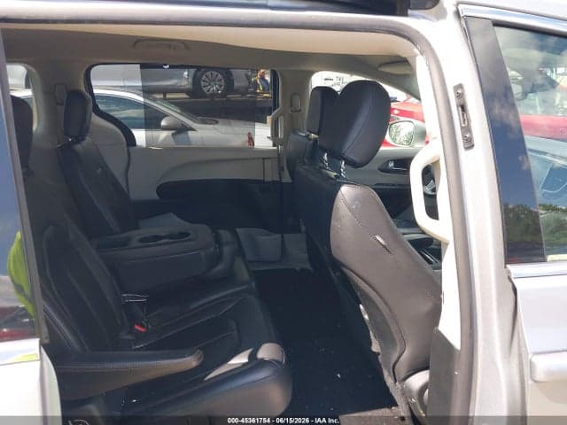 2017 CHRYSLER PACIFICA TOURING-L 8