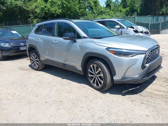2025 TOYOTA COROLLA CROSS XLE - 1