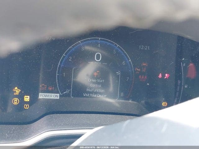 2025 TOYOTA COROLLA CROSS XLE 7