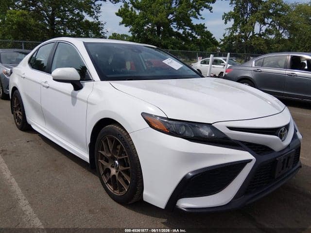2021 TOYOTA CAMRY SE - 1