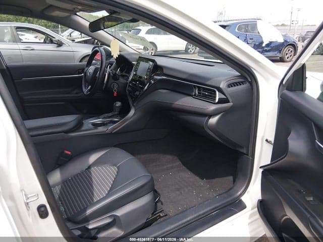 2021 TOYOTA CAMRY SE 5