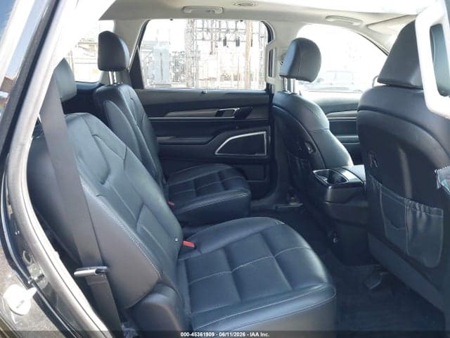 2022 KIA TELLURIDE EX 8
