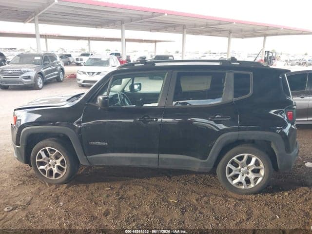 2017 JEEP RENEGADE LATITUDE 4X4 14