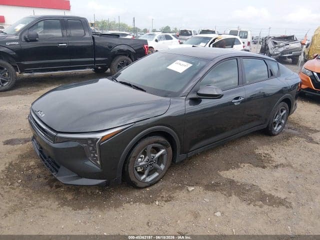 2026 KIA K4 LXS 2