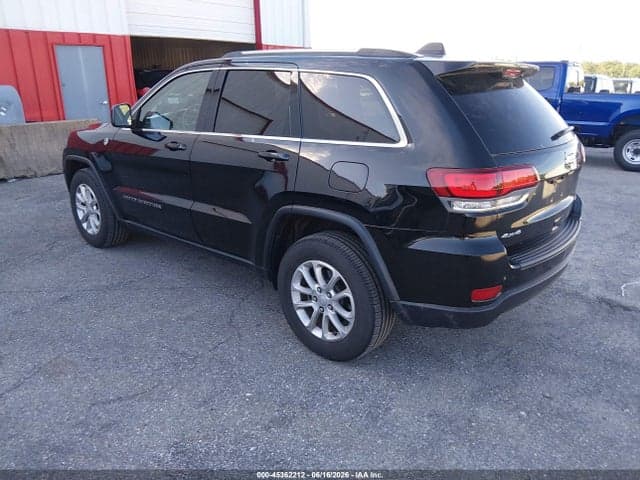 2021 JEEP GRAND CHEROKEE LAREDO E 4X4 3