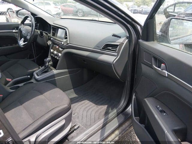 2020 HYUNDAI ELANTRA VALUE EDITION 5