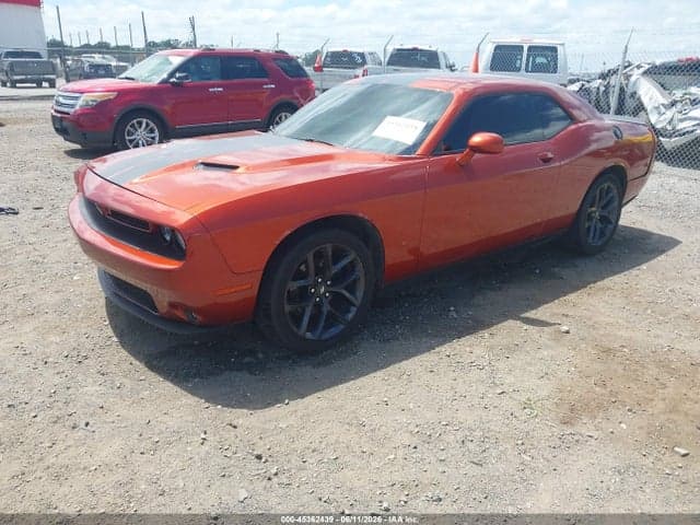 2020 DODGE CHALLENGER SXT 2