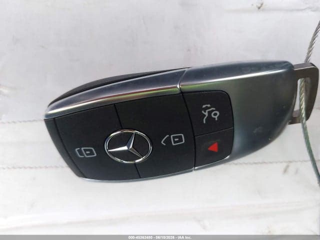 2022 MERCEDES-BENZ GLC 300 SUV 11